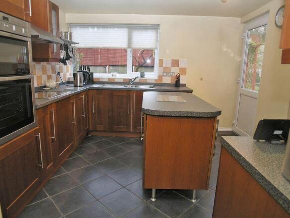 Kitchen (1)