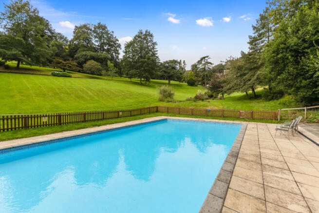 A 14 - 6 Sheplegh Court Outdoor Pool