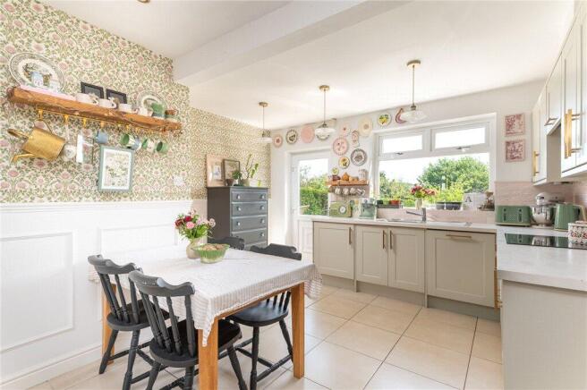 2 bed Semi-Detached for sale Image 4