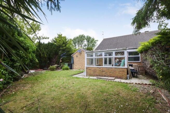 2 bed Semi-Detached Bungalow for sale Image 12