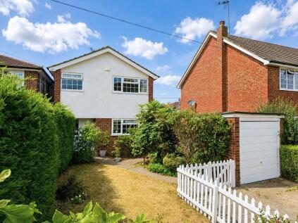 Woodside Avenue, Flackwell Heath