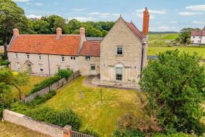 The Old Lincoln Club House, Green Man Farm, Sleaford Road, Navenby, Lincoln LN5 0AT