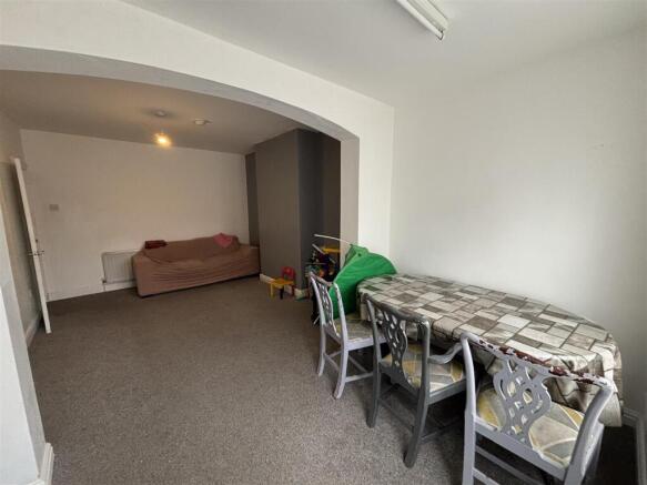 RECEPTION ROOM 2