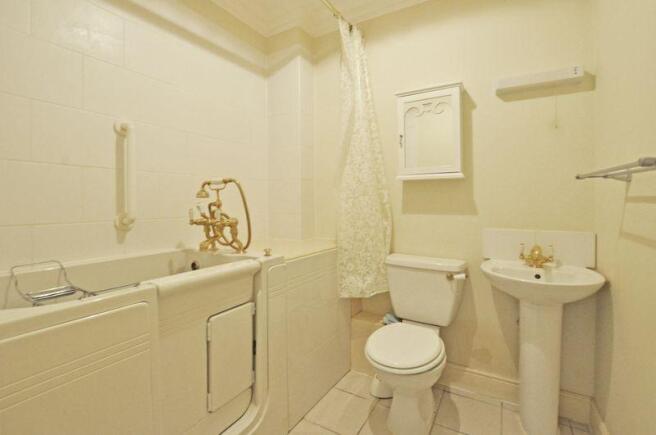 Photo 9