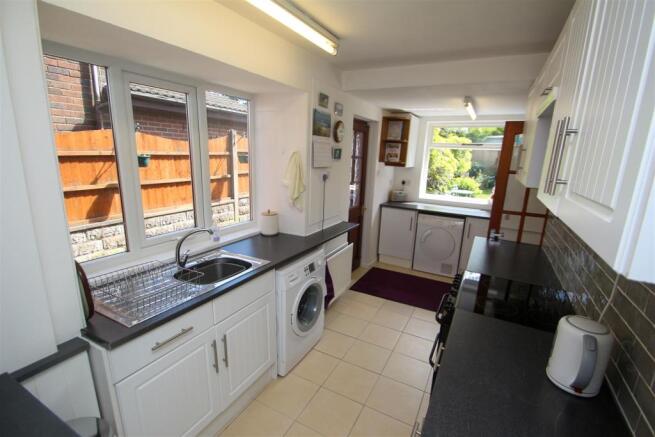 Fitted Kitchen