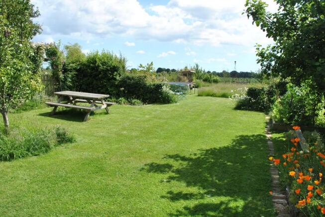 GARDEN