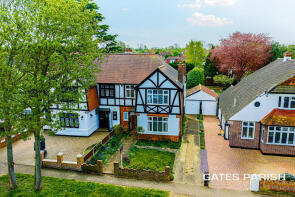 35, Little Gaynes Lane, Upminster RM14 2JR