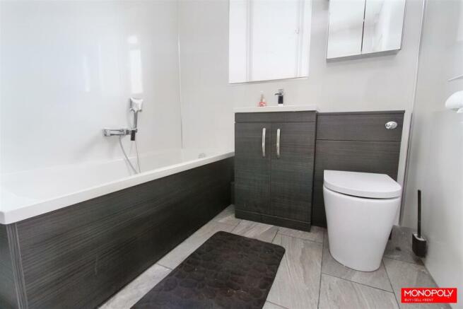 Bathroom...jpg