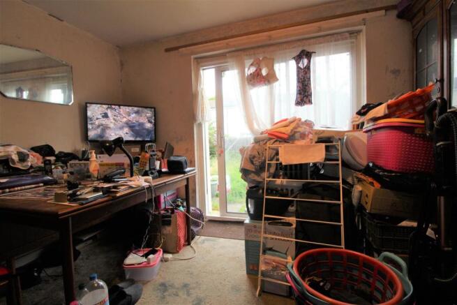 dining room.JPG