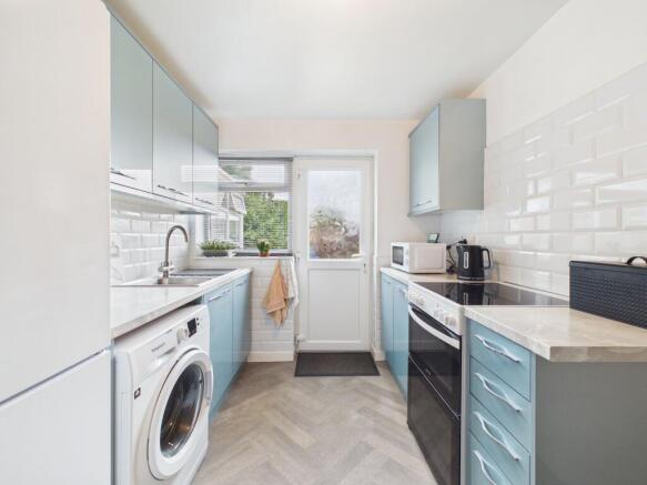 3 bed Terraced for sale Image 5