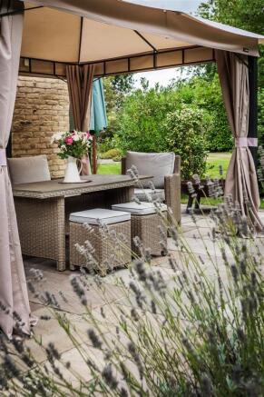 house. partnership Enton
