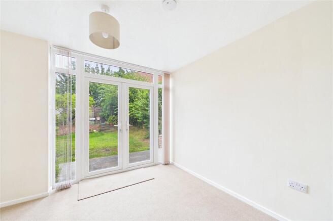 3 bed Semi-Detached for sale Image 7