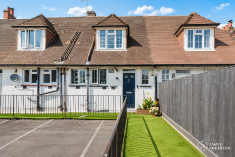 Vale Parade, Putney, SW15