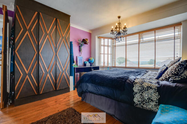 3 bed Semi-Detached for sale Image 12