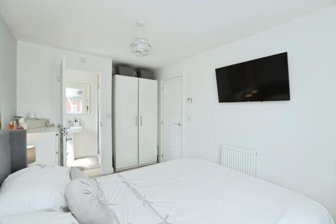 3 bed End of Terrace for sale Image 4