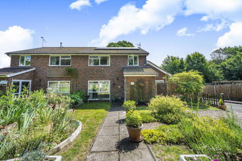 St Martin's Close, East Horsley