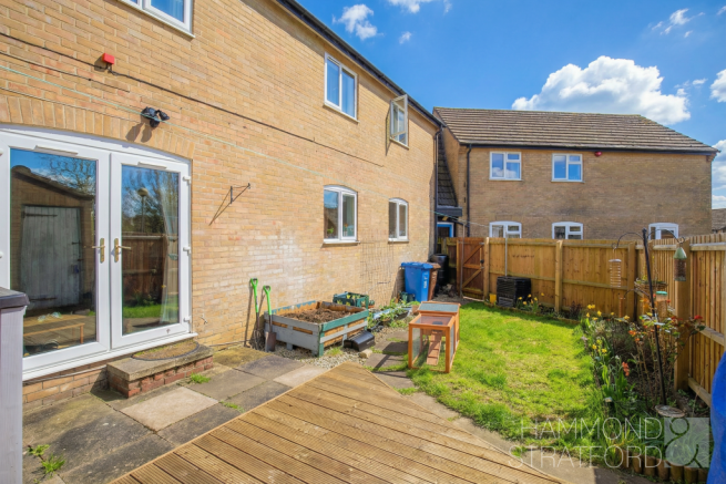 2-bed flat on Swafield Street, Norwich, £160,000