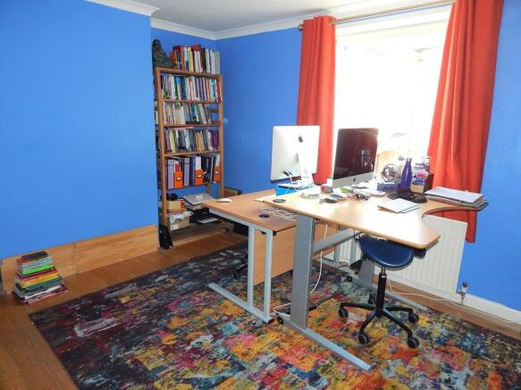 Photo 6