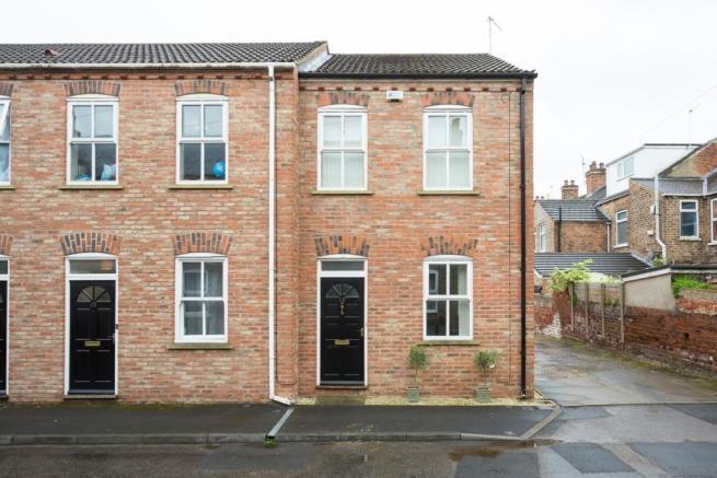 3 bed End of Terrace to rent Image 10