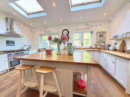 122, College Hill Road, Harrow HA3 7DA