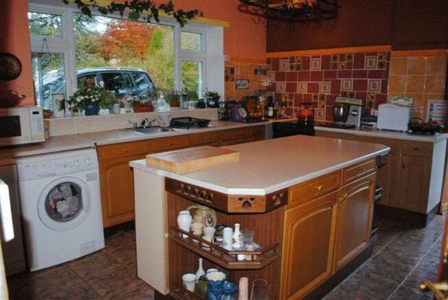 Second Kitchen 