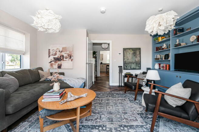 3 bed Semi-Detached for sale Image 7