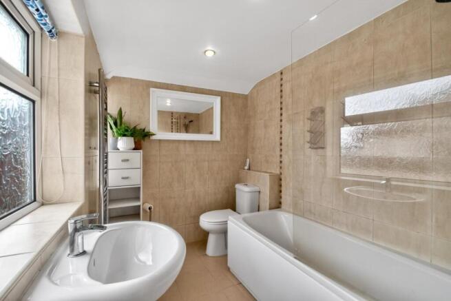 2 bed Terraced for sale Image 12