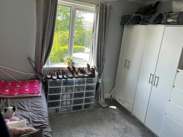 3 bed Semi-Detached for sale Image 6