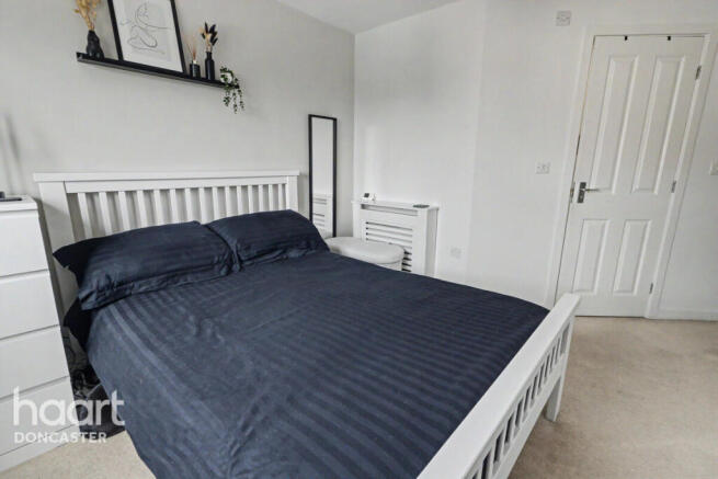 2 bed Apartment for sale Image 9