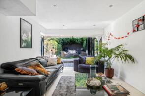 5, Eastlake Road, London SE5 9QJ