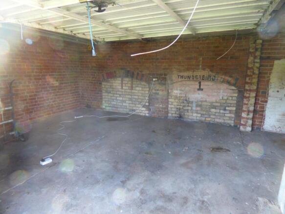 Triple Garage