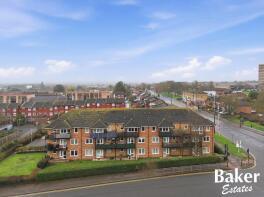15, Hawkesbury Close, Hainault, Ilford IG6 3XQ
