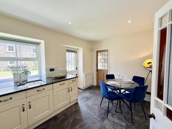 3 bed Cottage for sale Image 9