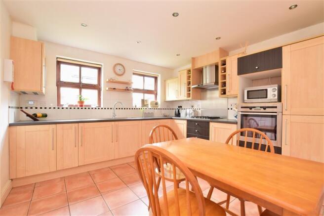 Kitchen/Breakfast Room