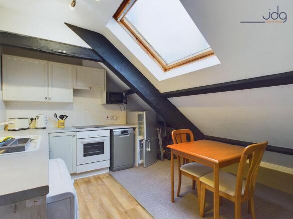 Fitted Kitchen With Space To Dine