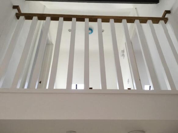 BANNISTER 