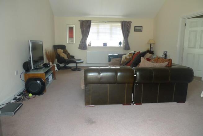 DETACHED BUNGALOW