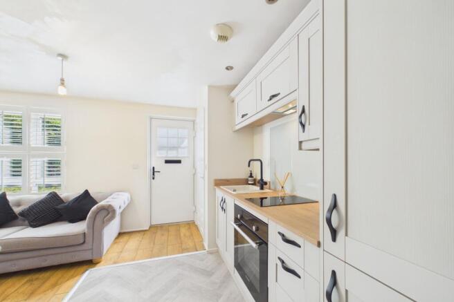 Kitchen/living area