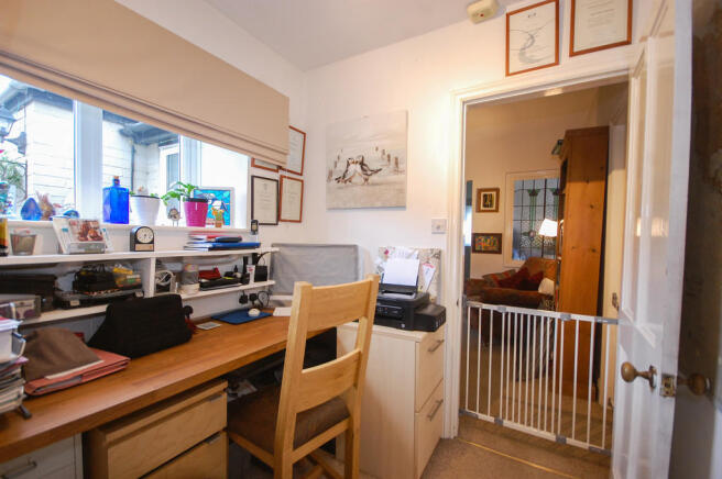 Photo 12
