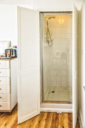 En-Suite Shower