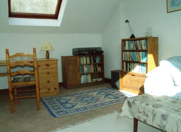 Photo 5