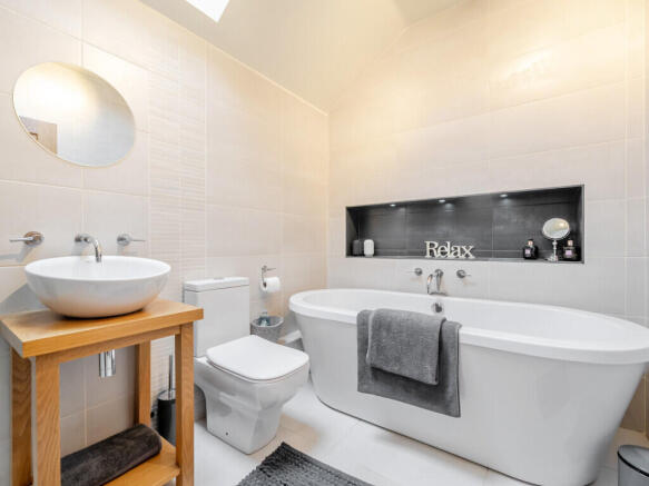 3 bed Detached for sale Image 8