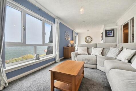 Cloch Road, Inverclyde, Gourock, PA19