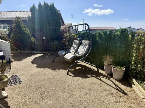 3 bed Chalet for sale Image 12