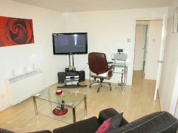 2nd Photo of Lounge
