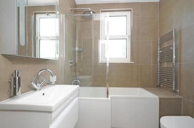 Photo 6