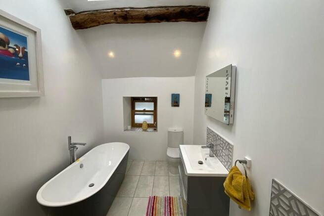 family bathroom 