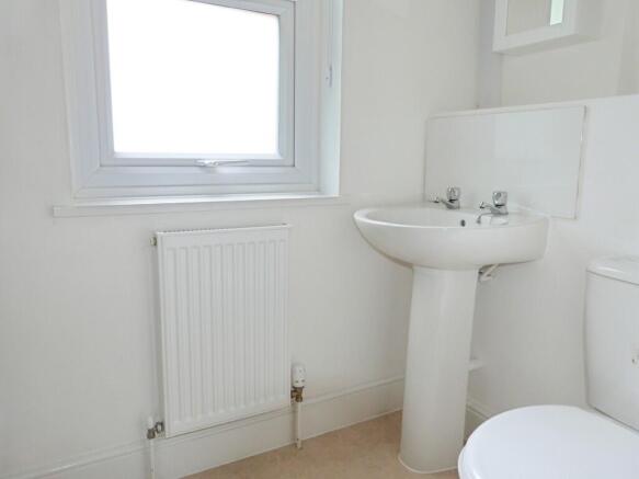 f40b2541-showeroo...