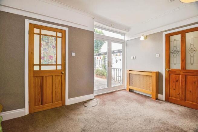 3 bed Semi-Detached for sale Image 8