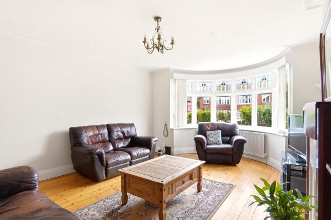 3 bed Semi-Detached for sale Image 8